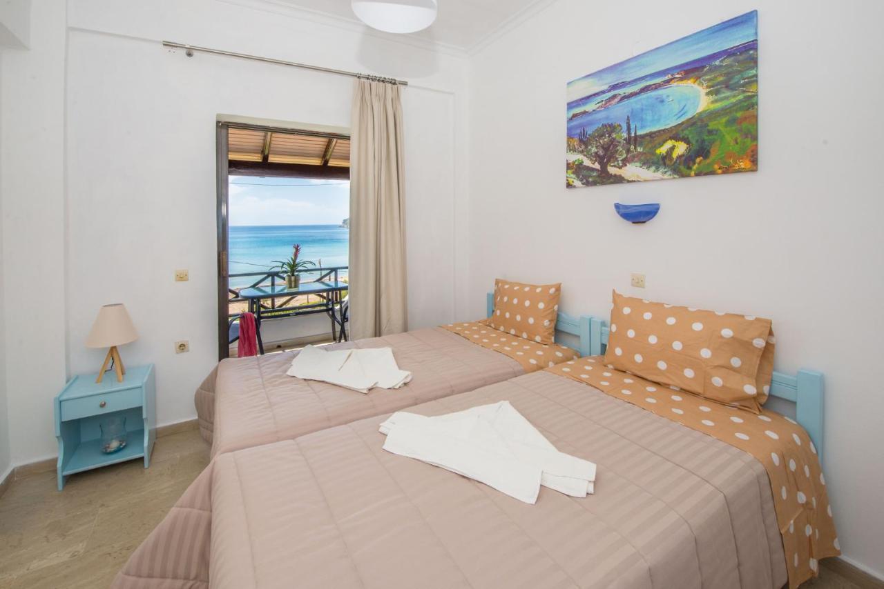 Spiros And Polyxeni Apartments Afión Екстериор снимка